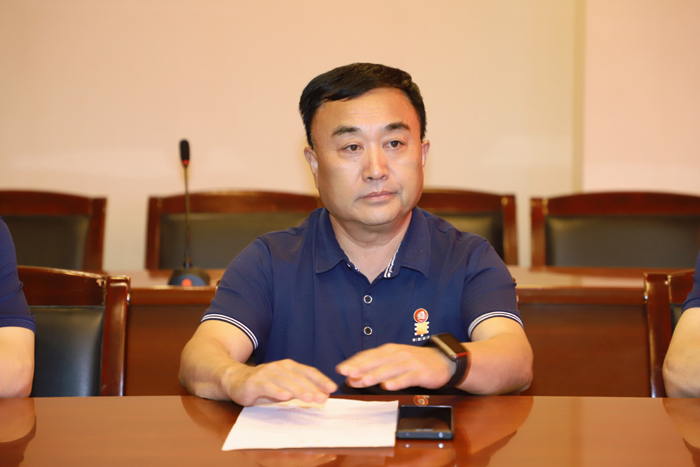 微调.jpg