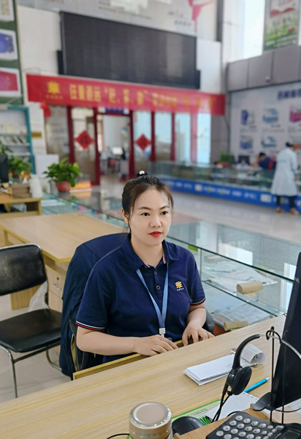 邱中平.jpg