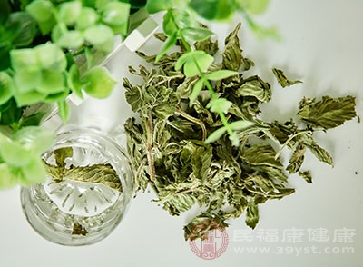 茶叶中含有丰富的茶多酚