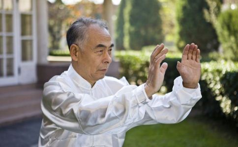 高温气候如何养生 高温天气怎么养生 夏季高温怎么养生