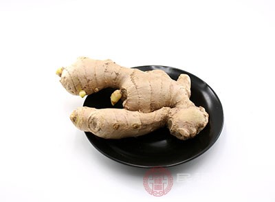 使用生姜防脱洗发水并不会导致掉发严重