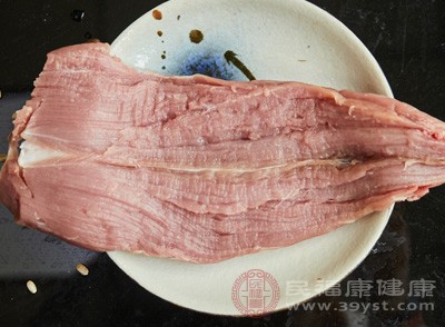 红肉暂时被归为“可能使人致癌”的一类物质
