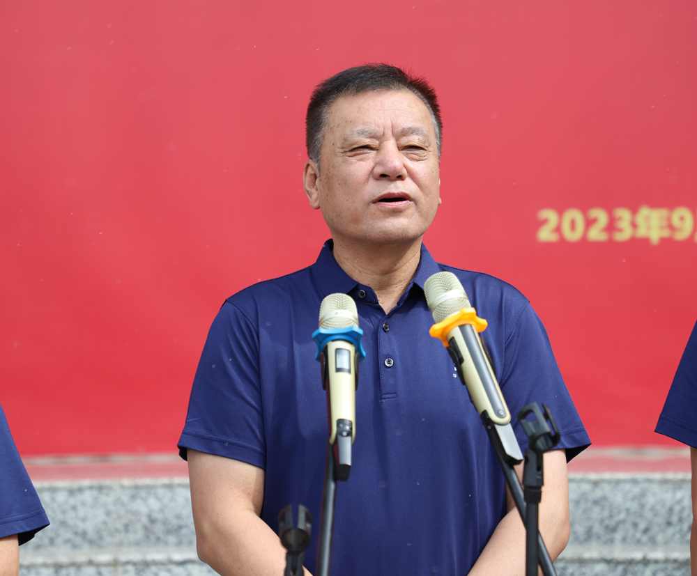 华源医药集团举行“提升服务、大干百天”集中宣誓活动