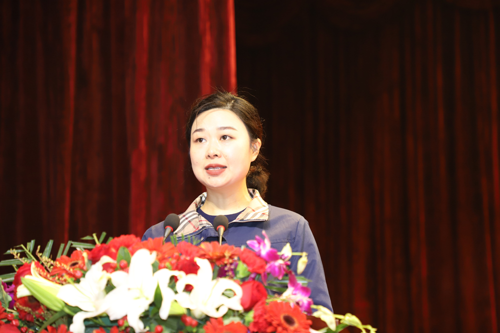 恬恬.JPG