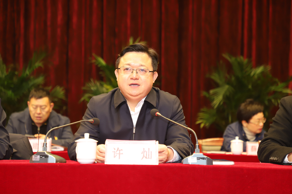 许灿.JPG